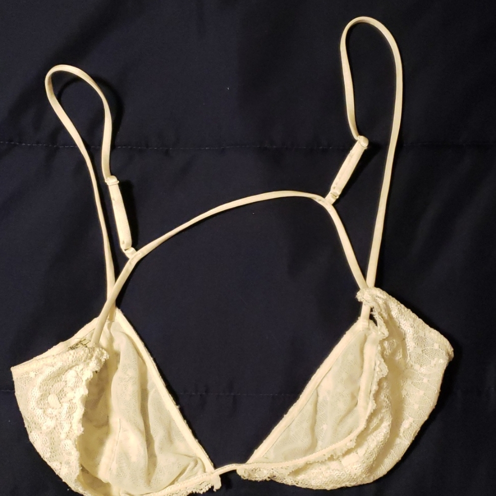 Bralette - Picture 2 of 3